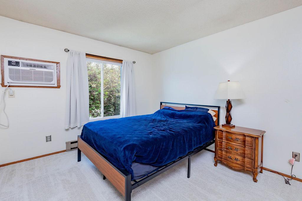 Primary Bedroom (Bed 1)