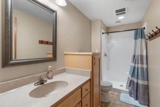503 Chalupsky Avenue NE, New Prague, MN 56071