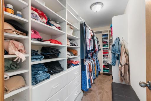 52-web-or-mls-503 Chalupsky Ave NE-52.jpg