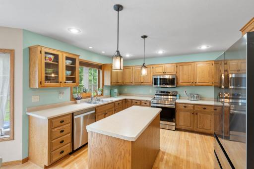 503 Chalupsky Avenue NE, New Prague, MN 56071