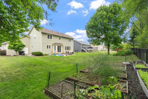 503 Chalupsky Avenue NE, New Prague, MN 56071