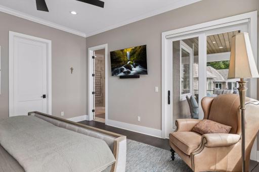 Primary suite