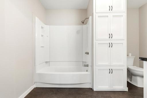 204 1st Street, Russell, MN 56169