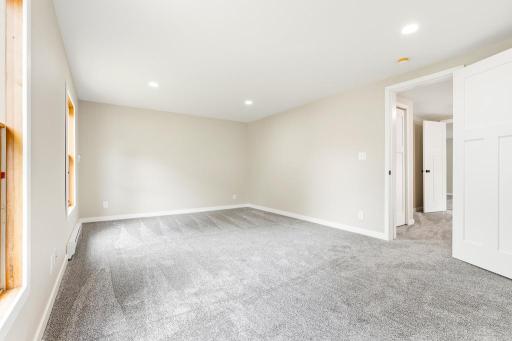 204 1st Street, Russell, MN 56169