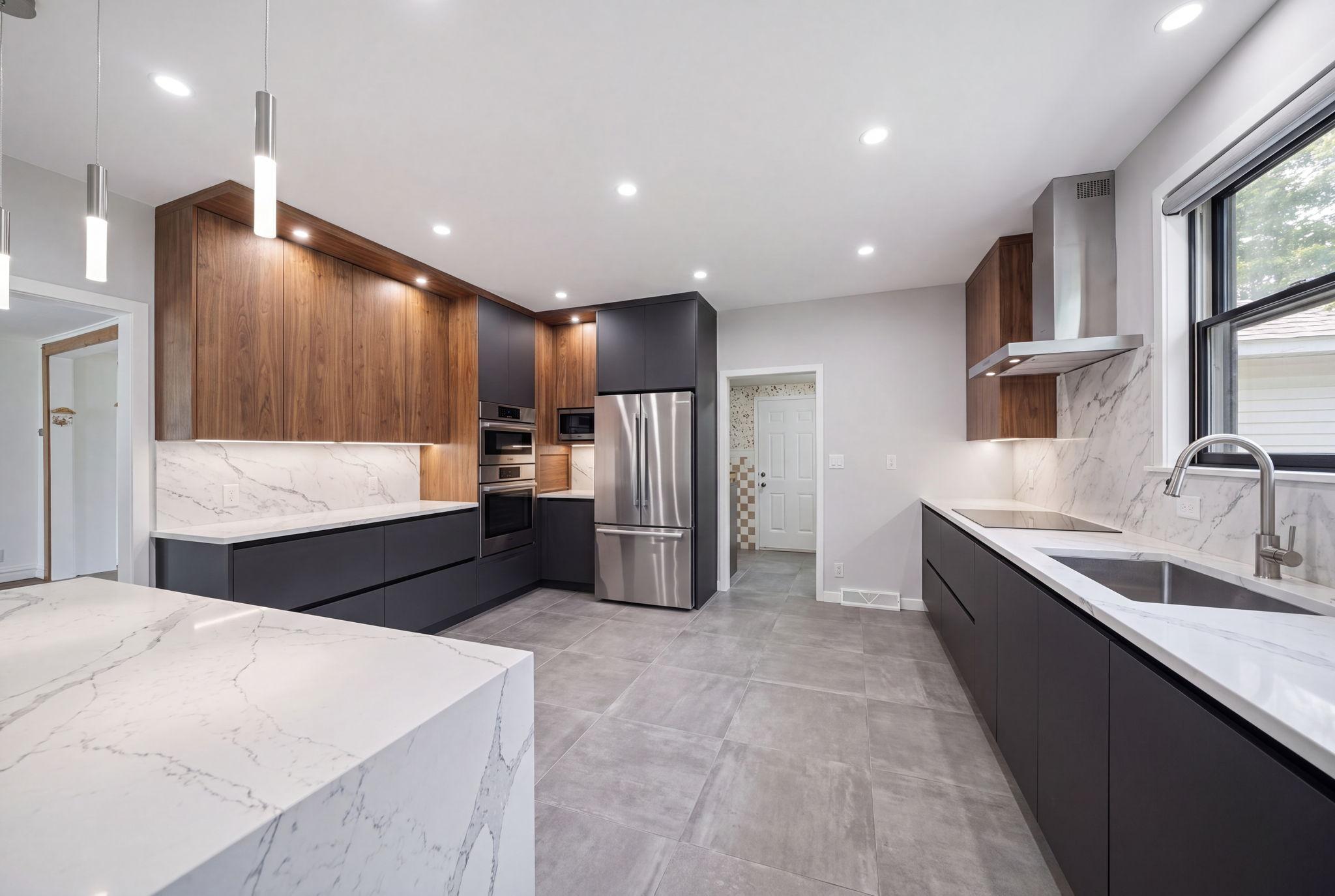 kitchen-virtually staged