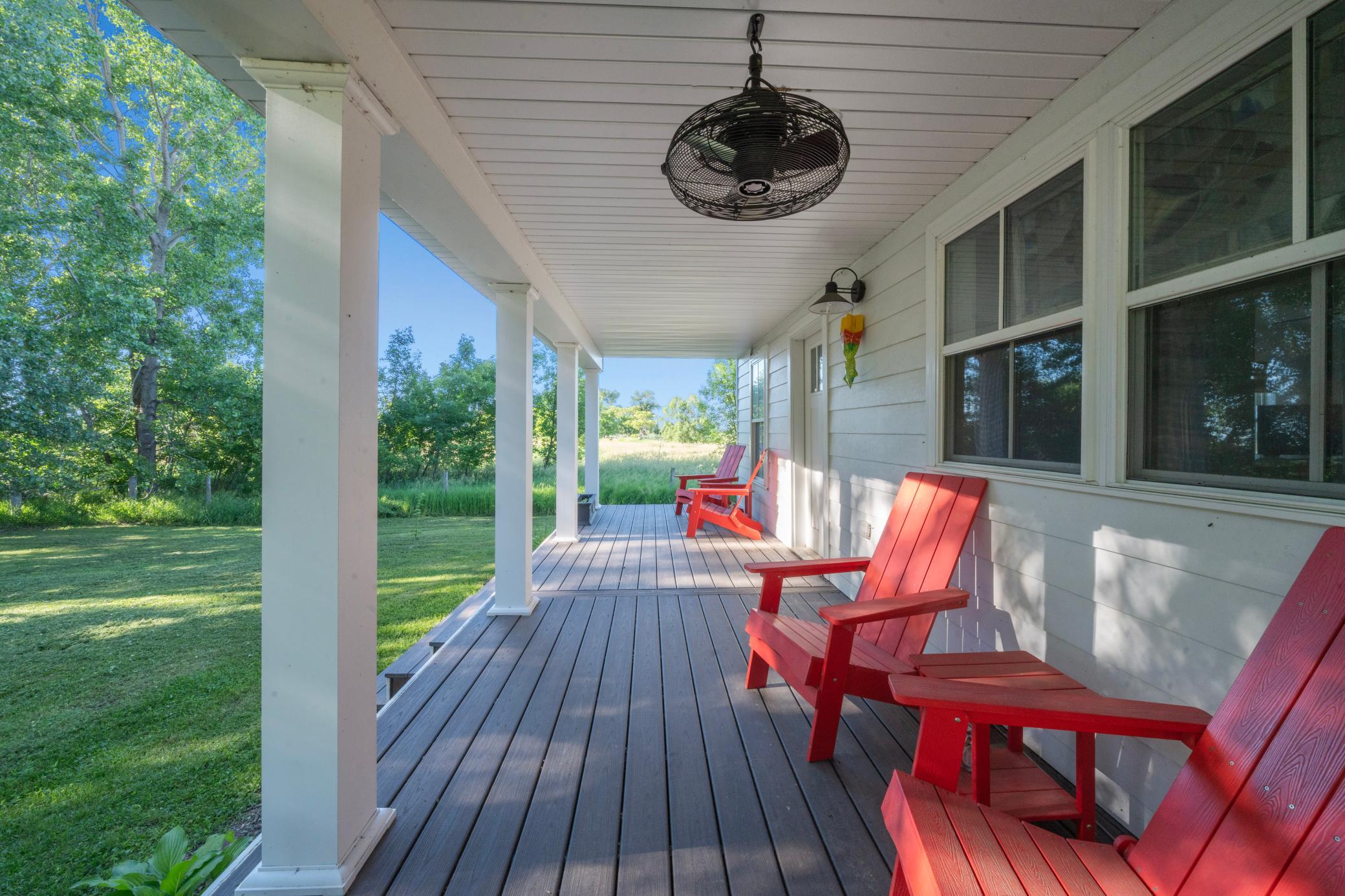 28555 810th Avenue, Graceville, MN 56240