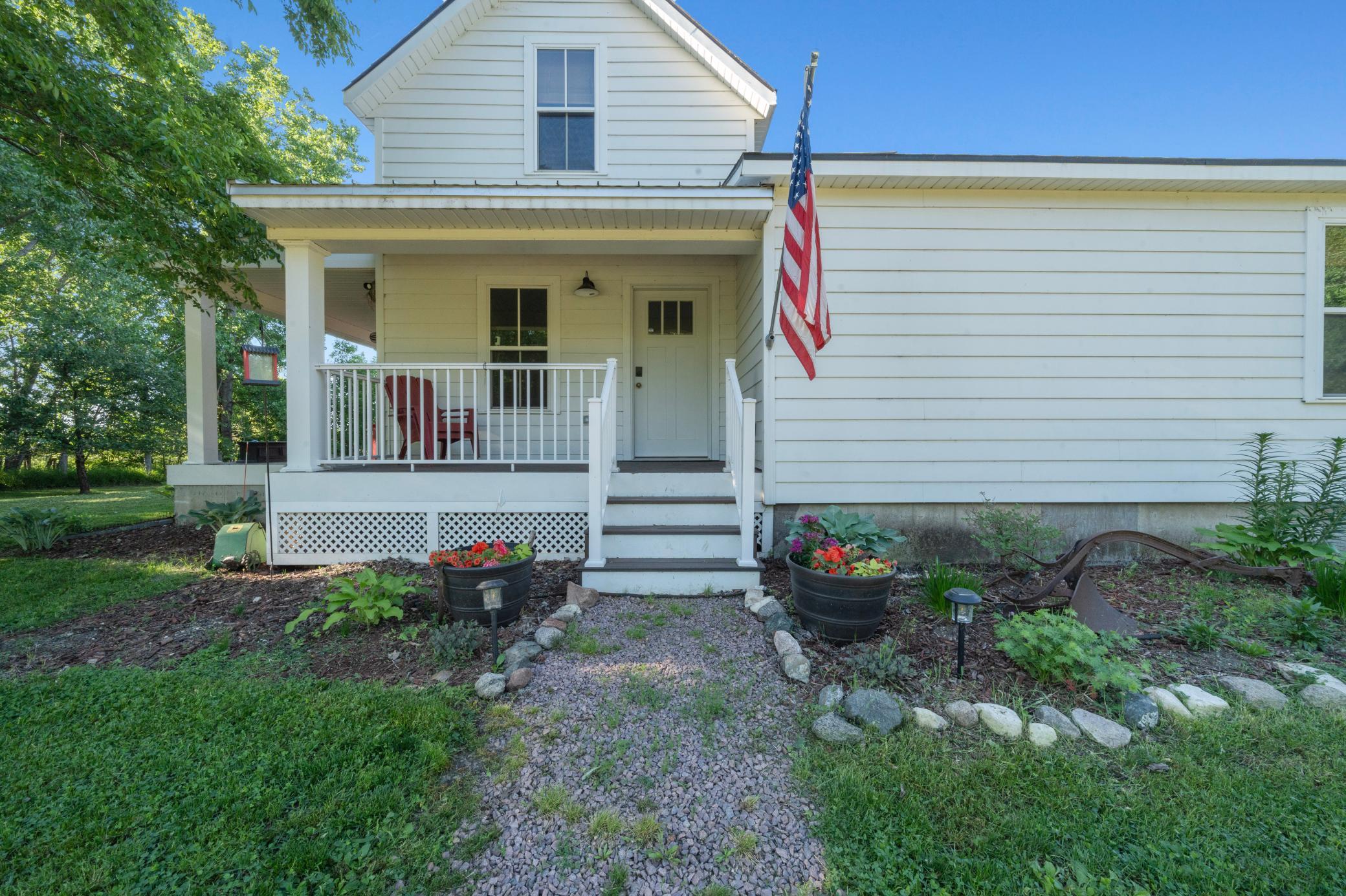 Side porch