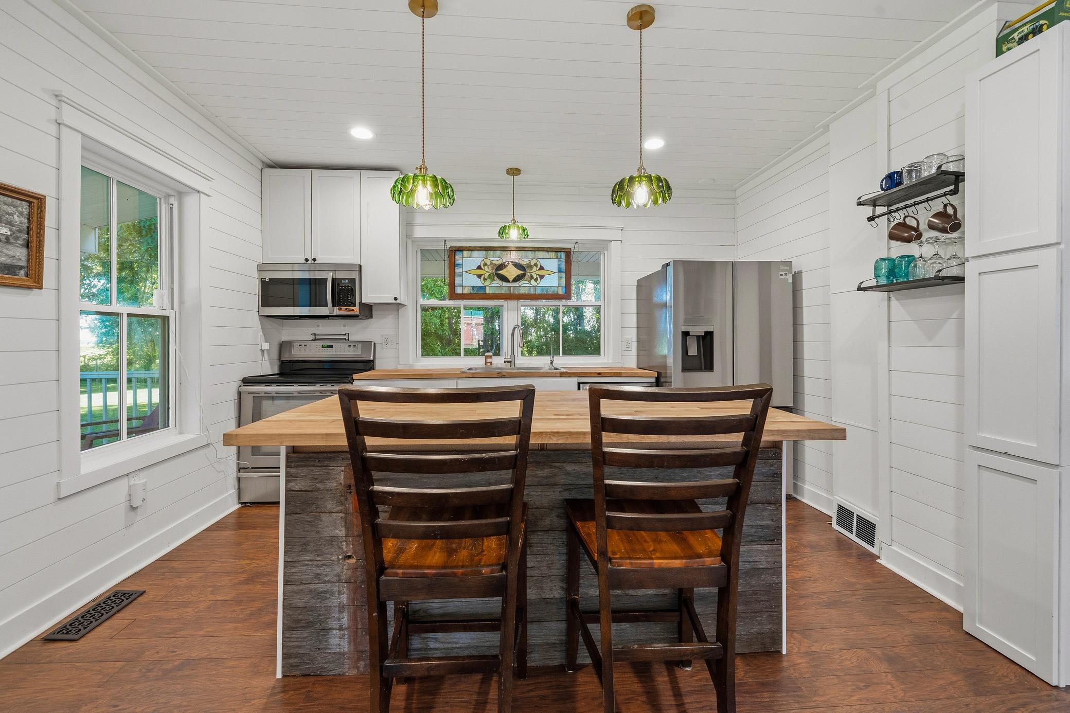 Main floor kitchen