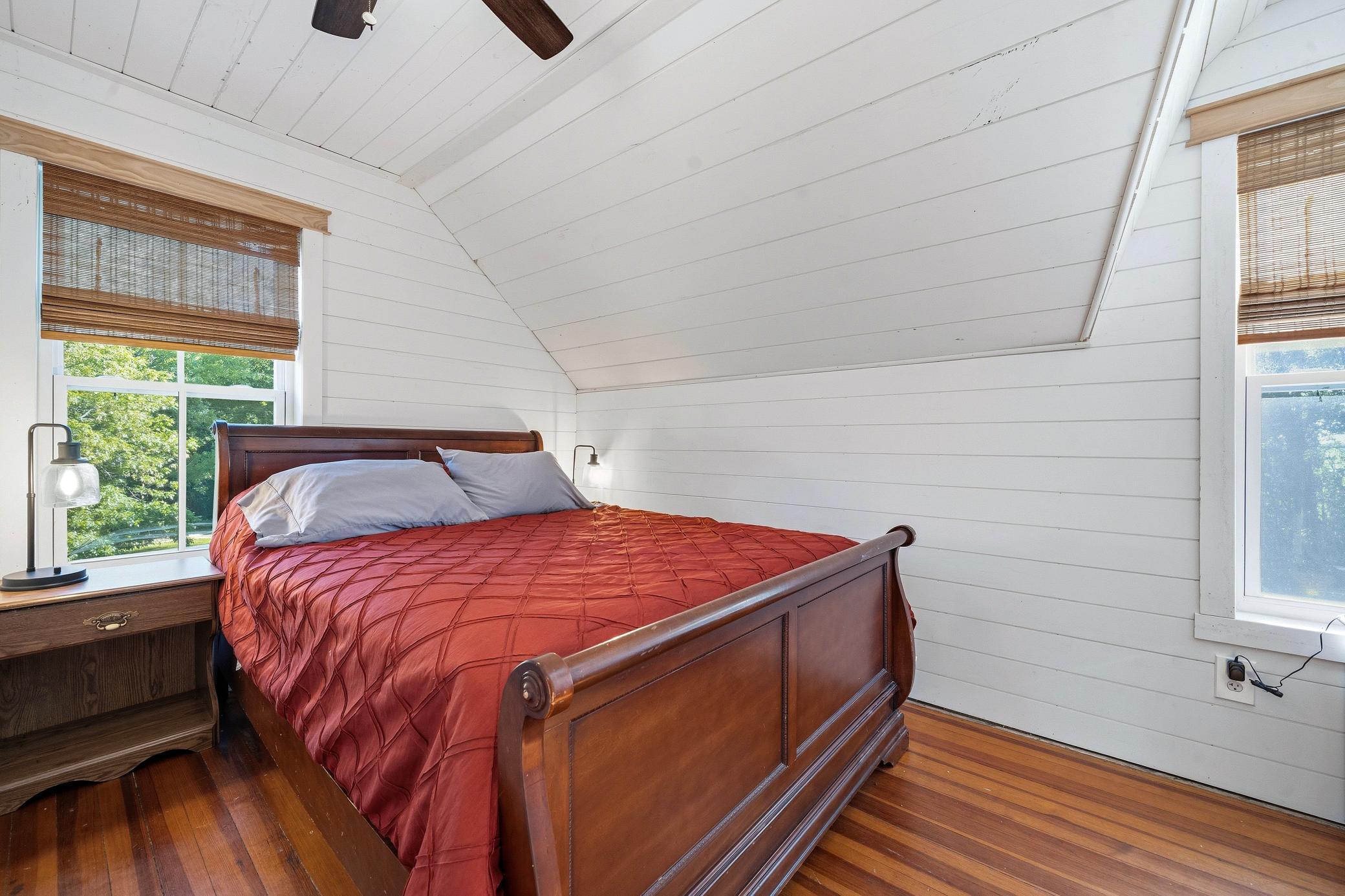 Upper level bedroom 1