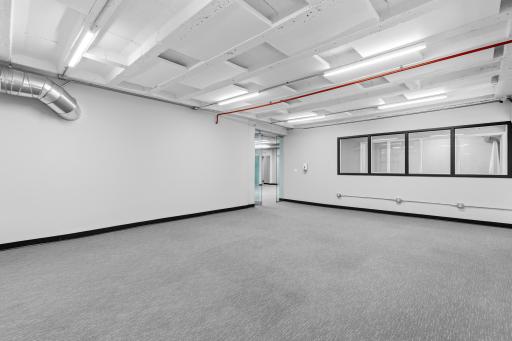 2375 University Avenue W, Saint Paul, MN 55114