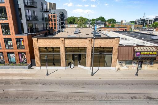 2375 University Avenue W, Saint Paul, MN 55114
