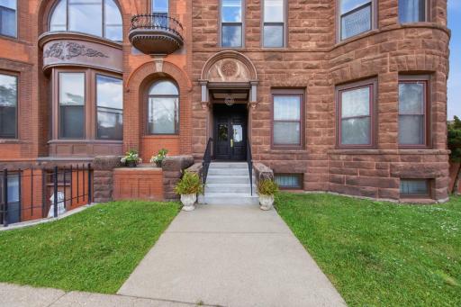 168 College Avenue W, 2, Saint Paul, MN 55102