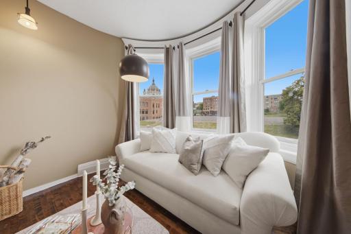 168 College Avenue W, 2, Saint Paul, MN 55102