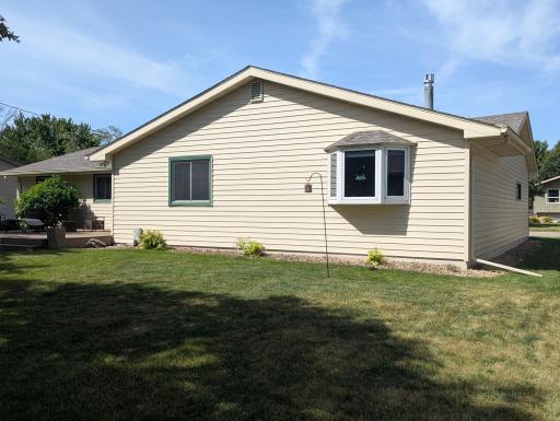 1111 Skylark Lane, Albert Lea, MN 56007