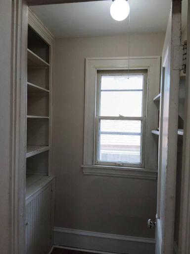 909 27th Ave. NE, Minneapolis, MN 55418