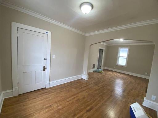 909 27th Ave. NE, Minneapolis, MN 55418