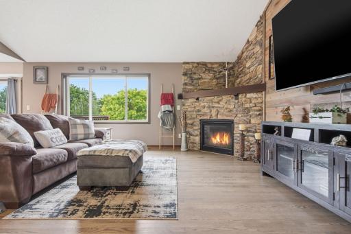 14828 77th Street NE, Elk River, MN 55330