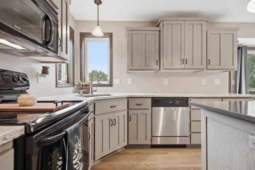 14828 77th Street NE, Elk River, MN 55330