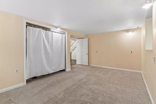 1900 Dundas Boulevard, Dundas, MN 55019