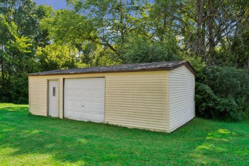 1900 Dundas Boulevard, Dundas, MN 55019
