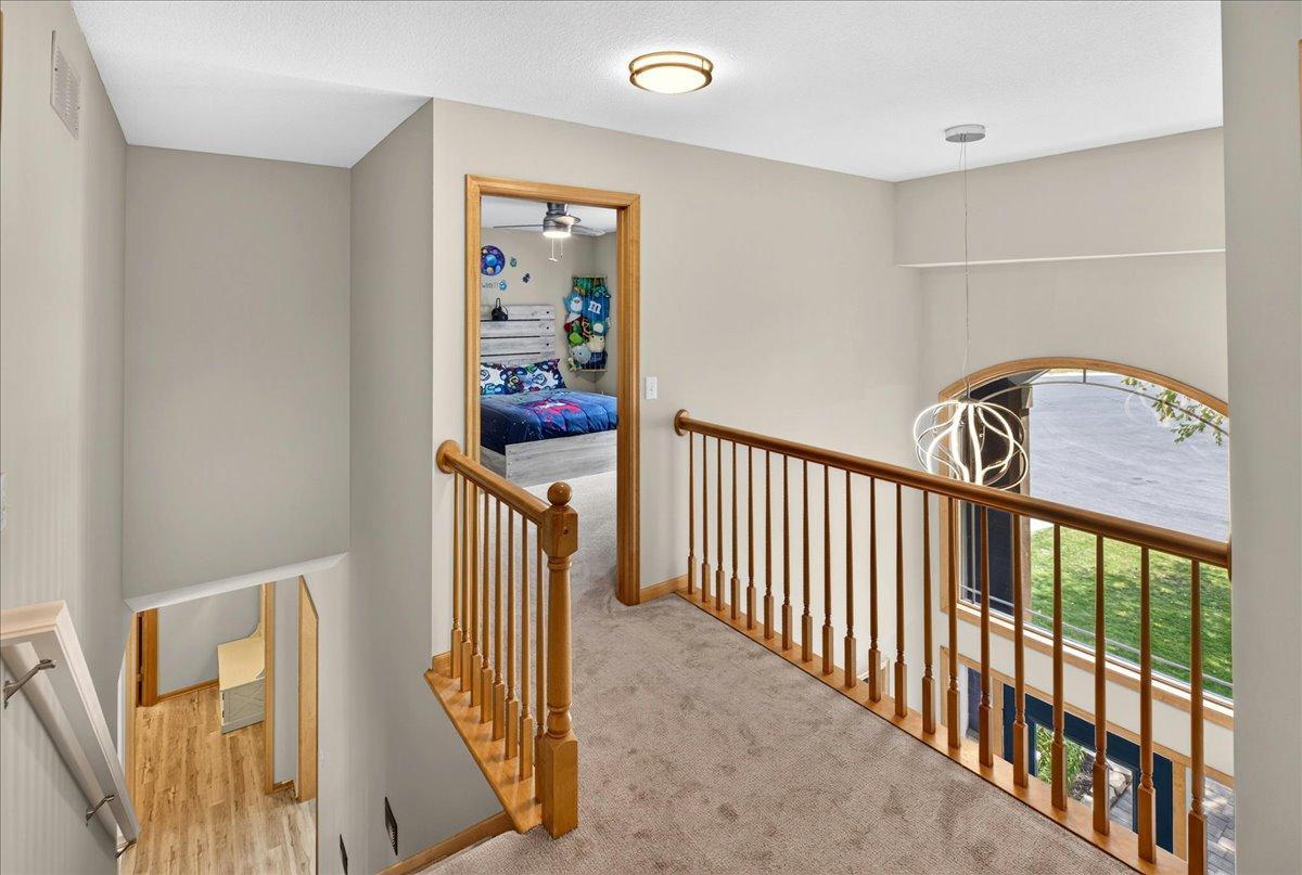 Overlook to foyer