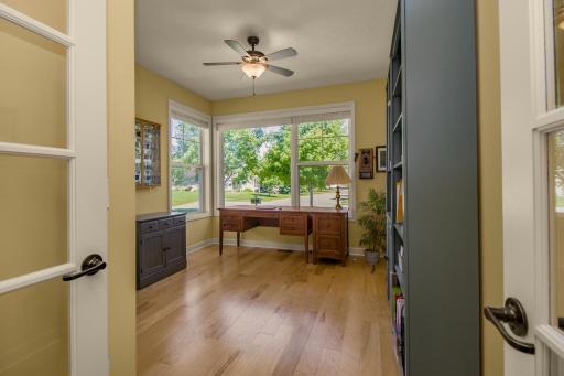 10709 Kingsfield Lane, Saint Paul, MN 55129