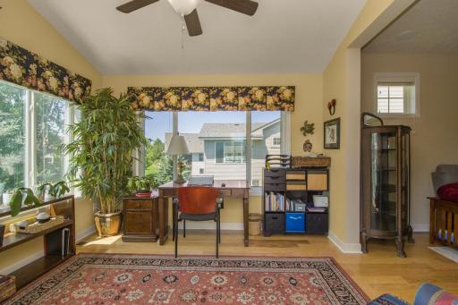 10709 Kingsfield Lane, Saint Paul, MN 55129