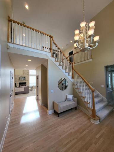 6102 Creek Ridge Court, Minnetonka, MN 55345