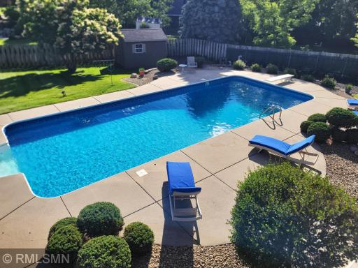 6102 Creek Ridge Court, Minnetonka, MN 55345