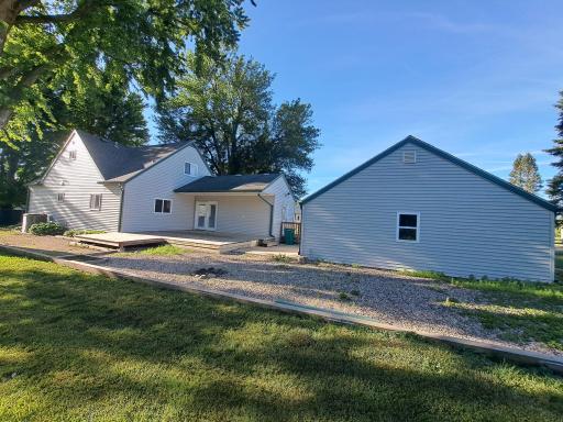 705 Glenview Drive, Albert Lea, MN 56007