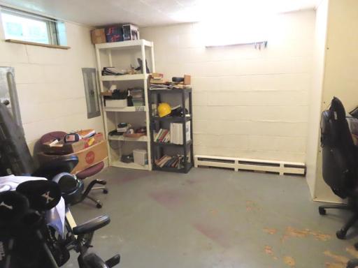 14920 bsmt bonus room.jpg