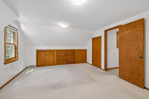 6409 2nd Avenue S, Minneapolis, MN 55423