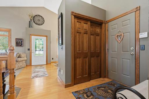 2751 Rivers Bluff Lane, Anoka, MN 55303
