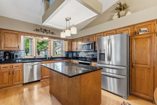 2751 Rivers Bluff Lane, Anoka, MN 55303