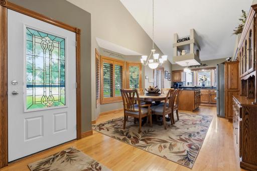 2751 Rivers Bluff Lane, Anoka, MN 55303