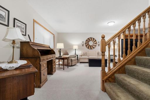2751 Rivers Bluff Lane, Anoka, MN 55303