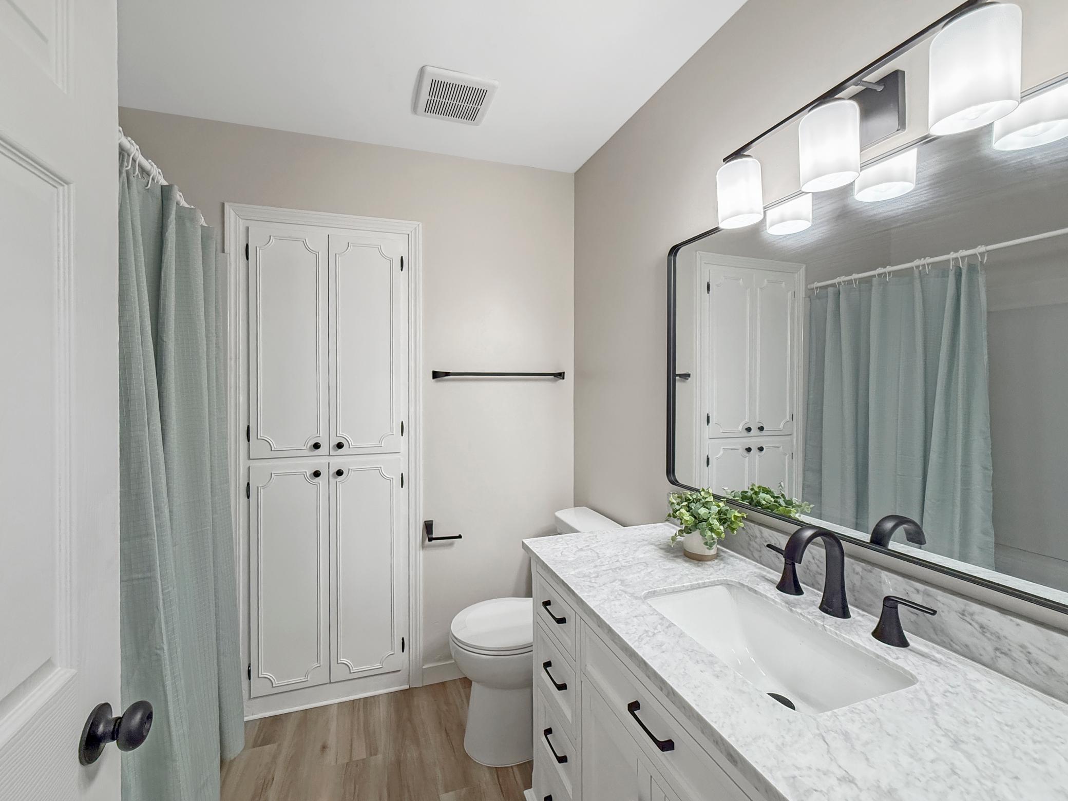 Main Floor Bathroom
