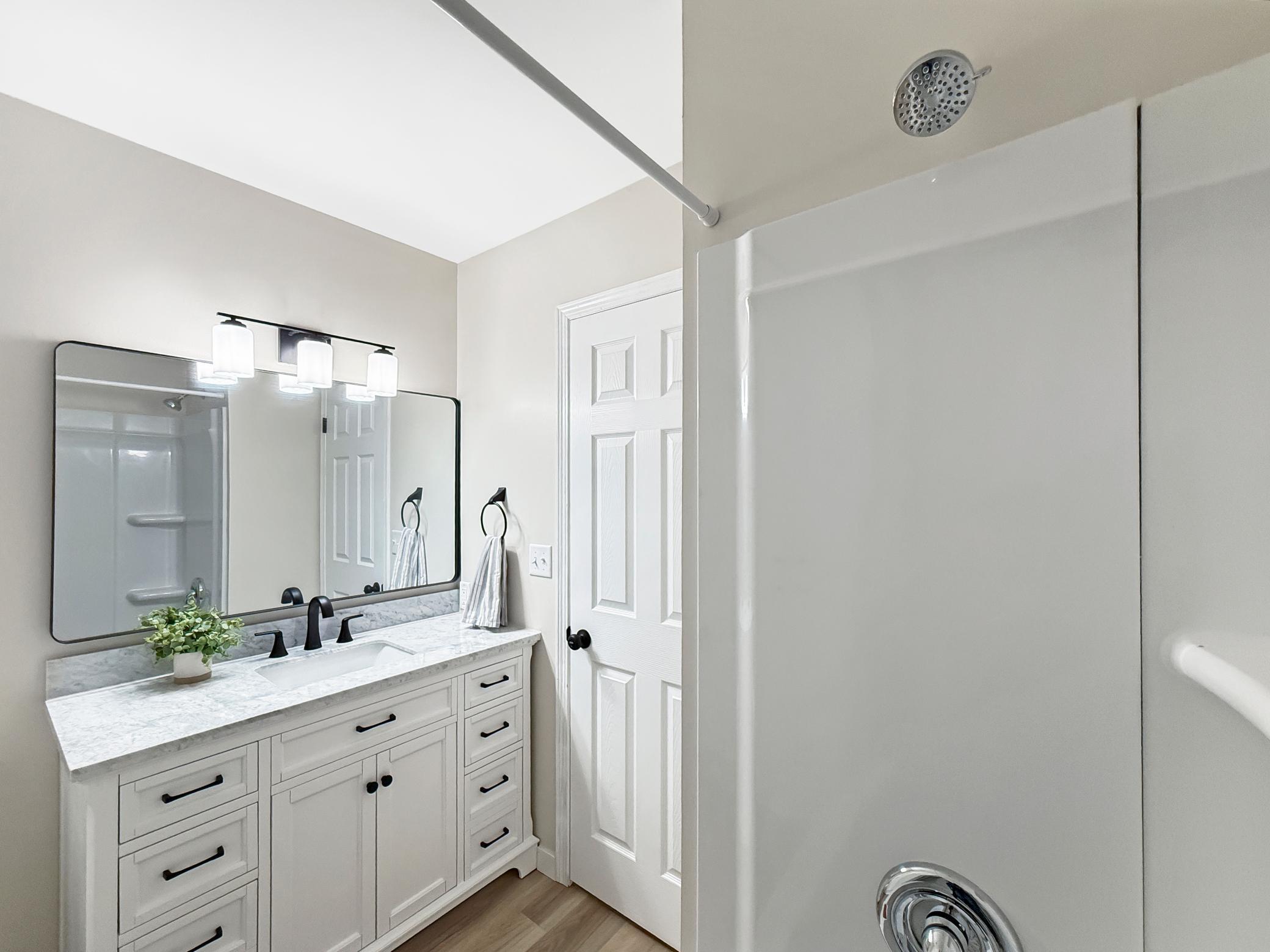 Main Floor Bathroom