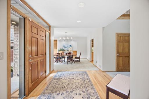 4320 Vinewood Lane N, Minneapolis, MN 55442