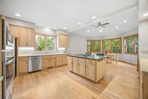 4320 Vinewood Lane N, Minneapolis, MN 55442