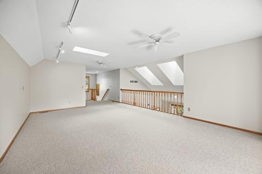 Large bonus room with many options for your personal lifestyle.