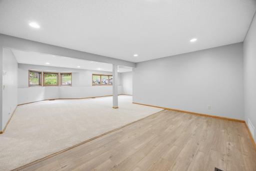 4320 Vinewood Lane N, Minneapolis, MN 55442