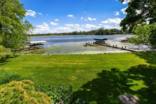 7011 Willow Creek Road, Eden Prairie, MN 55344