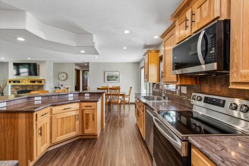 6787 Fairfax Way, Faribault, MN 55021