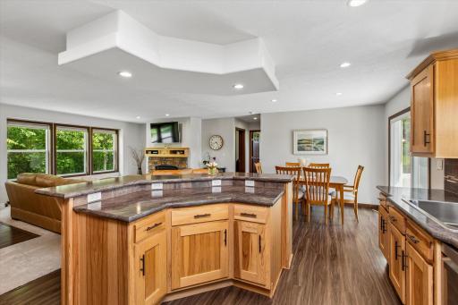 6787 Fairfax Way, Faribault, MN 55021