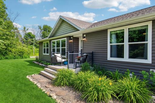 6787 Fairfax Way, Faribault, MN 55021