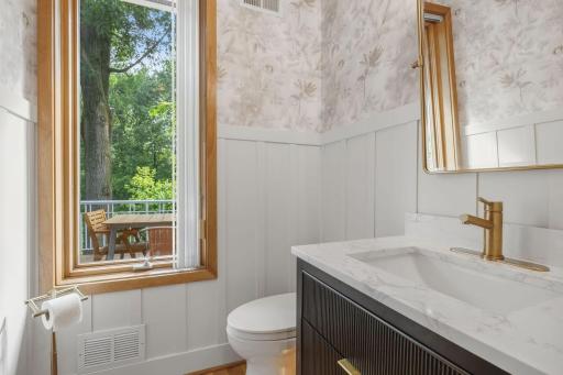 5429 Vining Point Road, Minnetonka, MN 55345