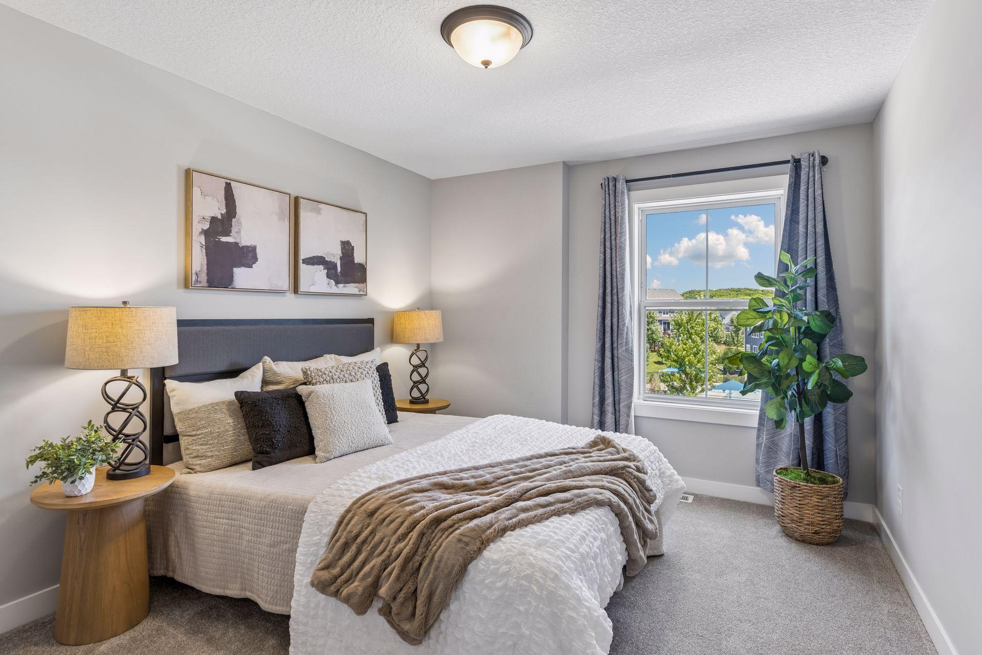 Bedroom 4, upper level
