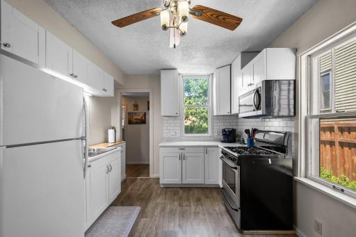 665 5th Street E, Saint Paul, MN 55106