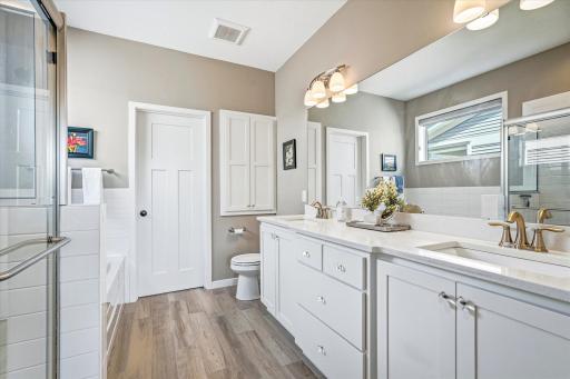 3547 Cove Point Circle NW, Prior Lake, MN 55372